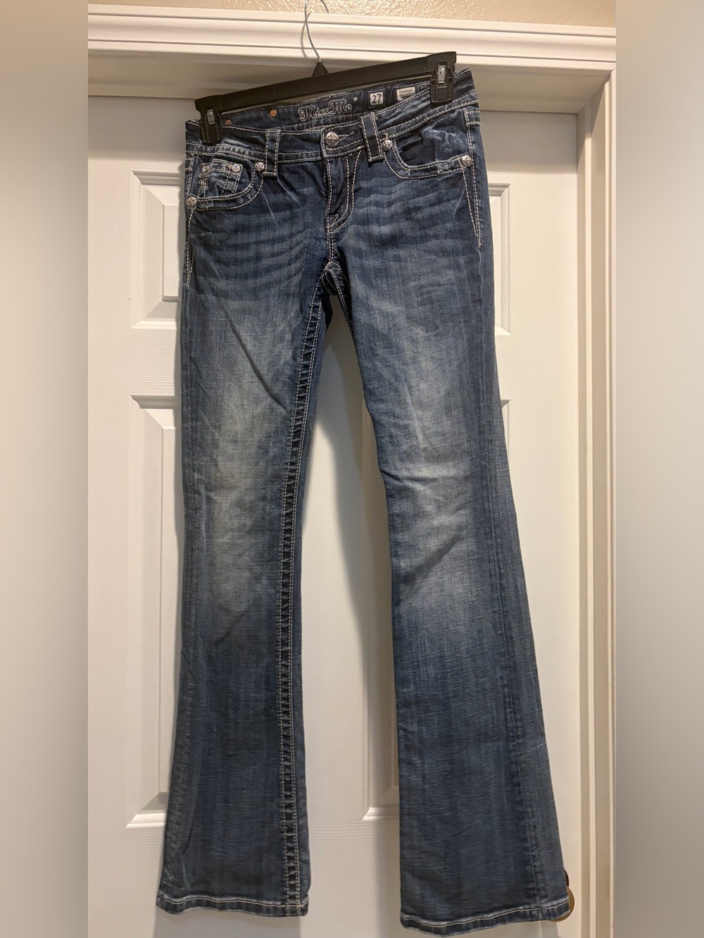 Miss Me Women's Flare Jeans in Faded Blue Wash